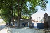 LOFT in luxuriously renovated manor house, 165 sqm, 4 bedrooms, bathroom, WC, fitted kitchen, - Zugang