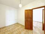 Adosado bien cuidado con planta alta personalizable, 229 m2, 5 dormitorios, jardín, azotea, aljibe, listo para entrar a vivir - Schlafzimmer