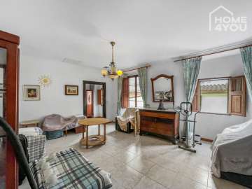 Stadthaus mit Gästeapartment in Felanitx – 308 m², 4 SZ, 1 Bad, Terrasse, Garten, Garage, Pooloption, 07200 Felanitx (Spanien), Stadthaus