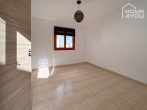 Semi-detached house close to the beach, 4-room, 126m², terrace, garden, renovated, fitted kitchen, garage, cellar - Schlafzimmer