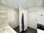 "LOFT1400" appartement dans maison de maître luxueusement restaurée, 2 chambres, salle de bain, jardin&terrasse, cave, garage - Badezimmer
