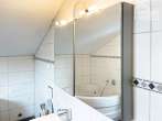 Ruhiges EFH in Top-Wohnlage, KfW 70, 145 qm, 4 SZ, 2 Bäder, Keller, Wintergarten, Wärmepumpe, Garten - Dusche