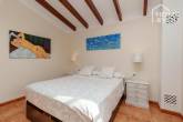 Mallorcan villa with saltwater pool & views of the Tramuntana, 4 bedrooms, 3 bathrooms, solar, heating - Schlafzimmer