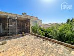 Historic town house for renovation, 254 sqm plot, fruit trees, cistern, roof terrace, 6 rooms - Terrasse mit Garten