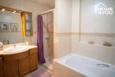Spacious townhouse in Felanitx, 250m², 5 bedrooms, 4 bathrooms, terraces, garage & high-quality fittings - Badezimmer