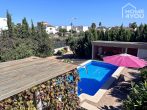 Villa avec piscine, sauna, haut de gamme, climatisation, jacuzzi, proche de la plage. - Blick in den Garten vom OG