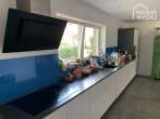 Luxurious town villa in Cologne-Junkersdorf, 286 sqm, 7 rooms, 941 sqm plot, conservatory, fireplace, garden - Küche